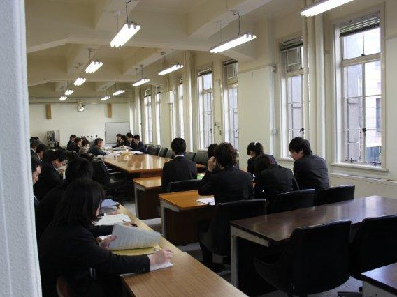 平成２５年度　一般会計予算否決