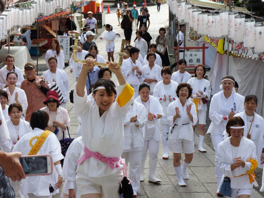 松尾大社さんの女神輿、担がせてもらいました！